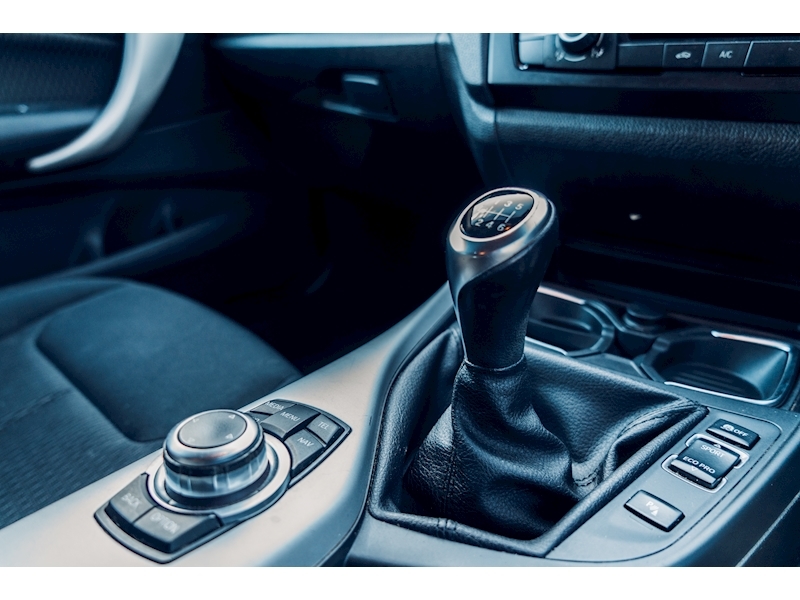 BMW 1 Series 116D Efficientdynamics Hatchback 1.6 Manual Diesel