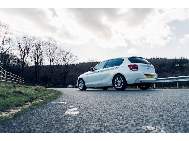 BMW 1 Series 116D Efficientdynamics Hatchback 1.6 Manual Diesel
