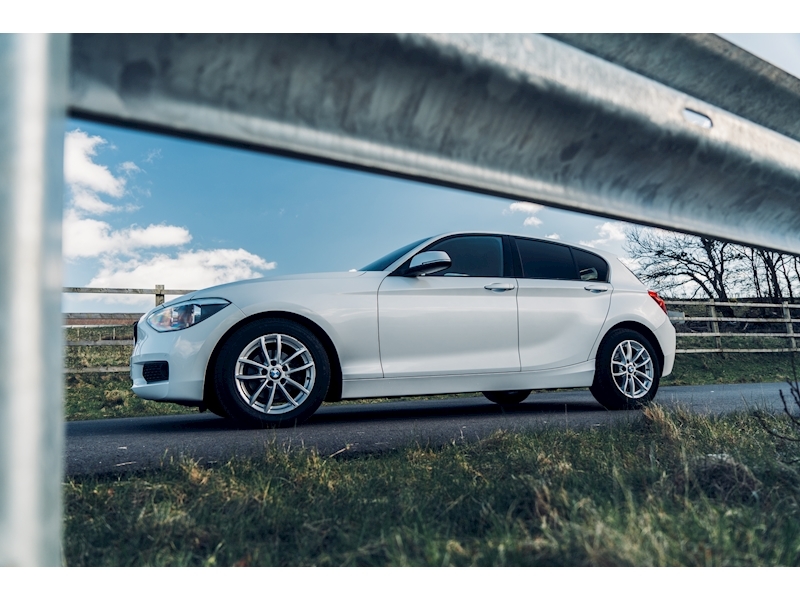 BMW 1 Series 116D Efficientdynamics Hatchback 1.6 Manual Diesel