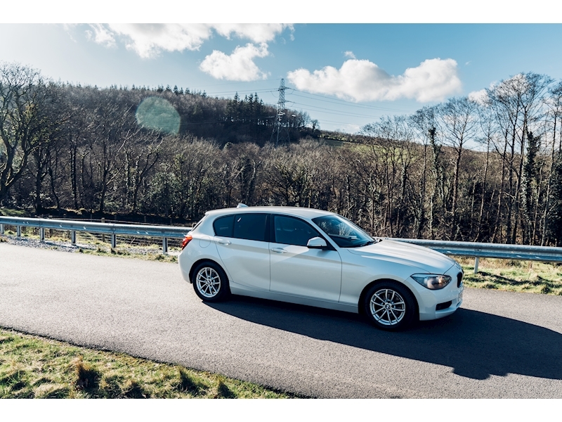 BMW 1 Series 116D Efficientdynamics Hatchback 1.6 Manual Diesel