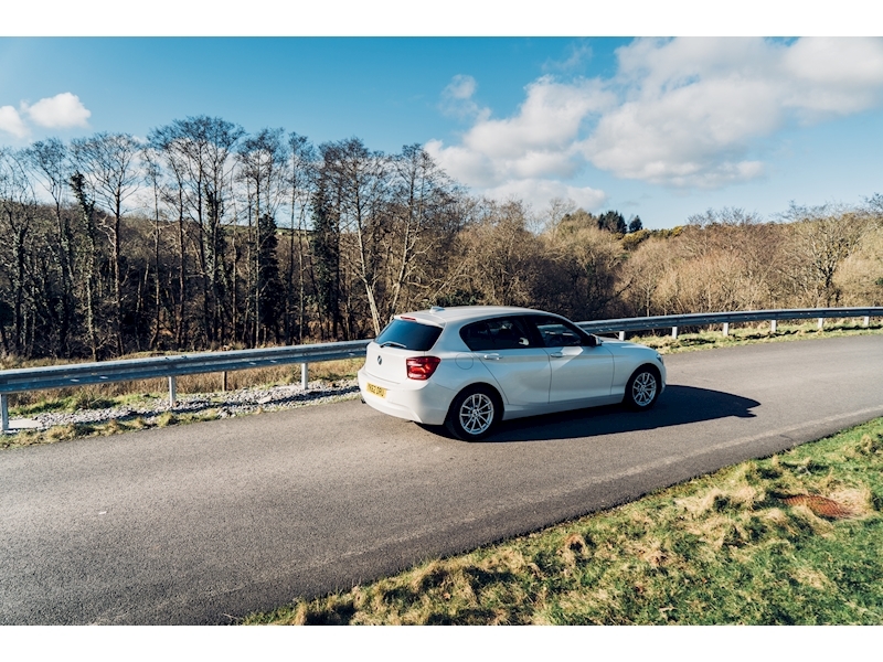 BMW 1 Series 116D Efficientdynamics Hatchback 1.6 Manual Diesel