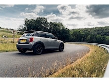 Mini Cooper D Hatchback 1.5 Manual Diesel