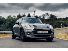 Mini Cooper D Hatchback 1.5 Manual Diesel