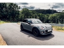 Mini Cooper D Hatchback 1.5 Manual Diesel