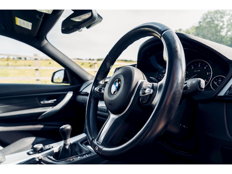 BMW 3 Series 320d M Sport Saloon Saloon 2.0 Manual Diesel