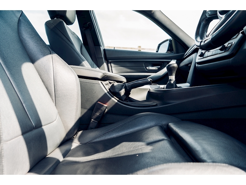 BMW 3 Series 320d M Sport Saloon Saloon 2.0 Manual Diesel