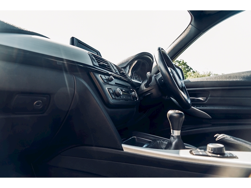 BMW 3 Series 320d M Sport Saloon Saloon 2.0 Manual Diesel