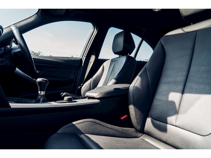 BMW 3 Series 320d M Sport Saloon Saloon 2.0 Manual Diesel