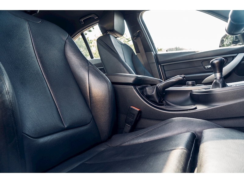 BMW 3 Series 320d M Sport Saloon Saloon 2.0 Manual Diesel