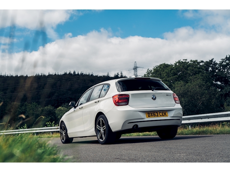 BMW 1 Series 116d Sport 5-door 5 Door Sports Hatch 2.0 Manual Diesel