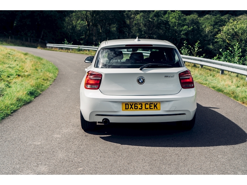 BMW 1 Series 116d Sport 5-door 5 Door Sports Hatch 2.0 Manual Diesel