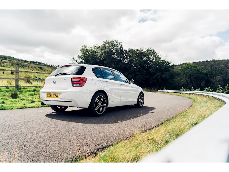BMW 1 Series 116d Sport 5-door 5 Door Sports Hatch 2.0 Manual Diesel