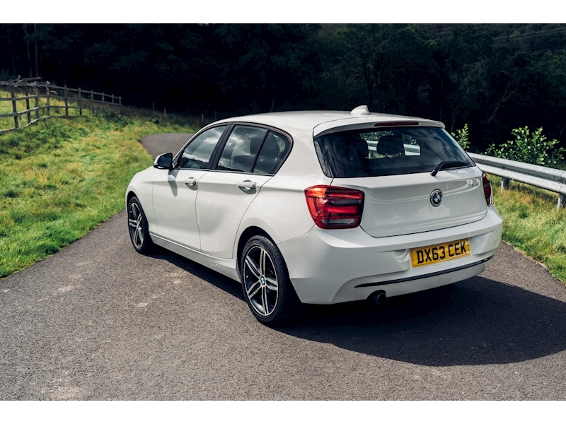 BMW 1 Series 116d Sport 5-door 5 Door Sports Hatch 2.0 Manual Diesel