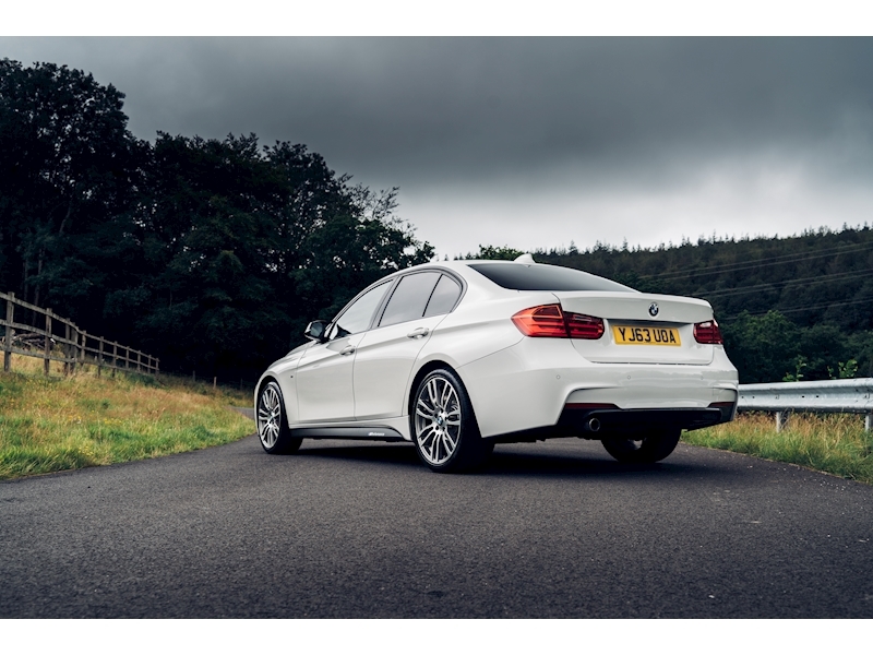 BMW 3 Series 320d M Sport Saloon Saloon 2.0 Manual Diesel
