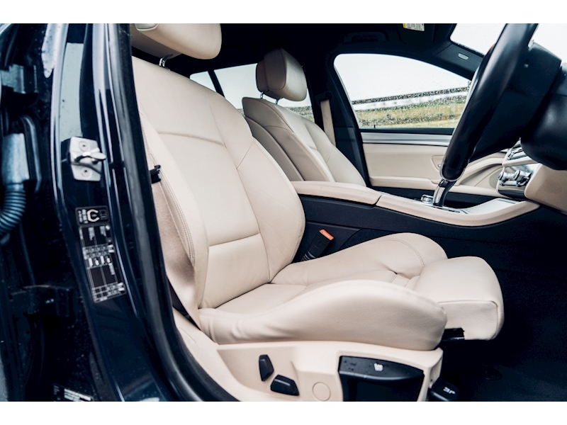 BMW 5 Series 520d M Sport Touring Touring 2.0 Automatic Diesel