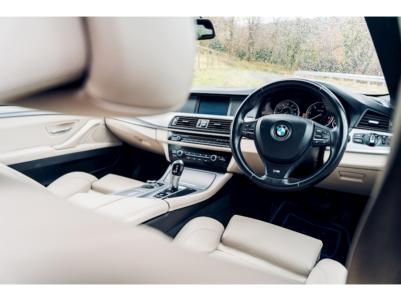 BMW 5 Series 520d M Sport Touring Touring 2.0 Automatic Diesel