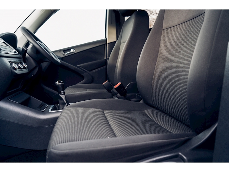 Volkswagen Tiguan S SUV 2.0tdi Manual Diesel