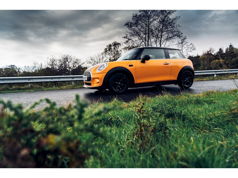 MINI Hatch Cooper D 3-Door Hatch Hatchback 1.5 Manual Diesel