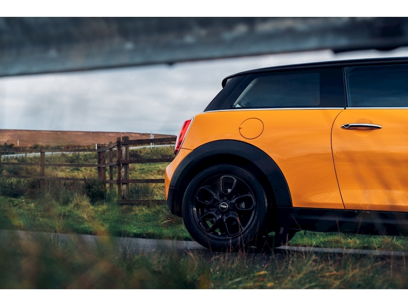 MINI Hatch Cooper D 3-Door Hatch Hatchback 1.5 Manual Diesel