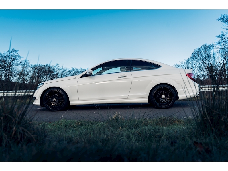 Mercedes-Benz C Class AMG Sport Plus Coupe 1.6 7G-Tronic Plus Petrol