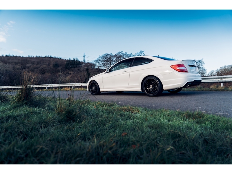 Mercedes-Benz C Class AMG Sport Plus Coupe 1.6 7G-Tronic Plus Petrol