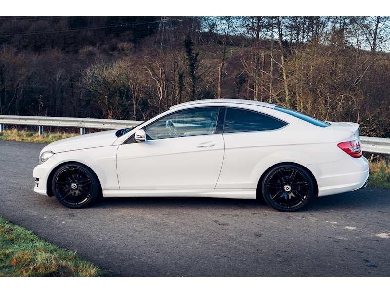 Mercedes-Benz C Class AMG Sport Plus Coupe 1.6 7G-Tronic Plus Petrol