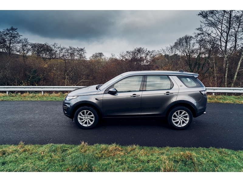 Land Rover 2.0 TD4 SE SUV 5dr Diesel Auto 4WD (s/s) (180 ps)