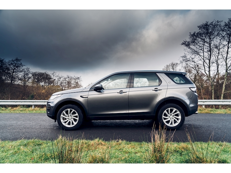 Land Rover 2.0 TD4 SE SUV 5dr Diesel Auto 4WD (s/s) (180 ps)