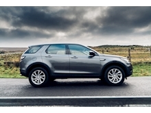 2.0 TD4 SE SUV 5dr Diesel Auto 4WD (s/s) (180 ps)