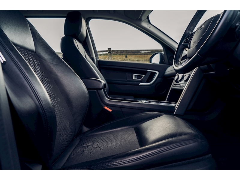 Land Rover 2.0 TD4 SE SUV 5dr Diesel Auto 4WD (s/s) (180 ps)