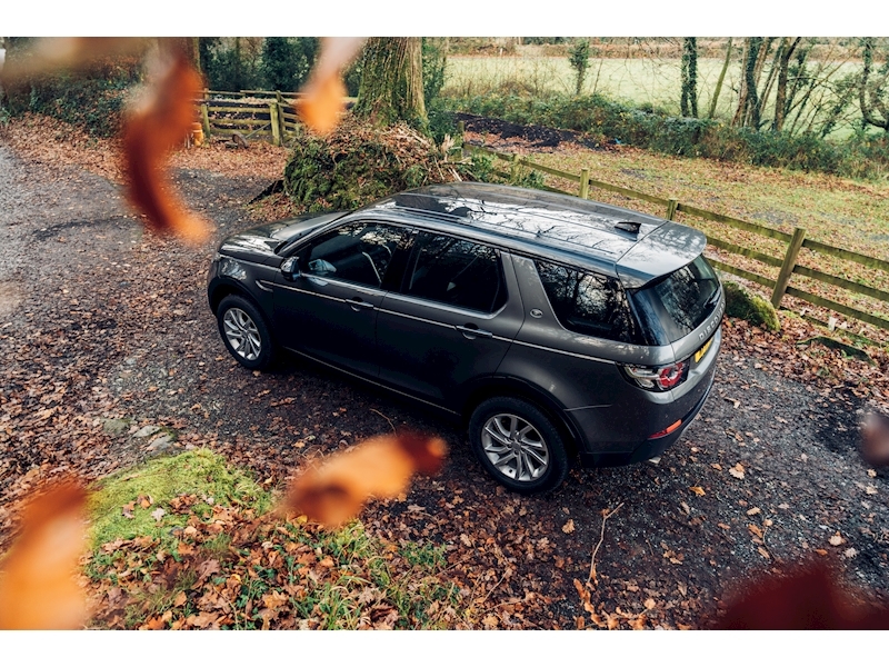 Land Rover 2.0 TD4 SE SUV 5dr Diesel Auto 4WD (s/s) (180 ps)