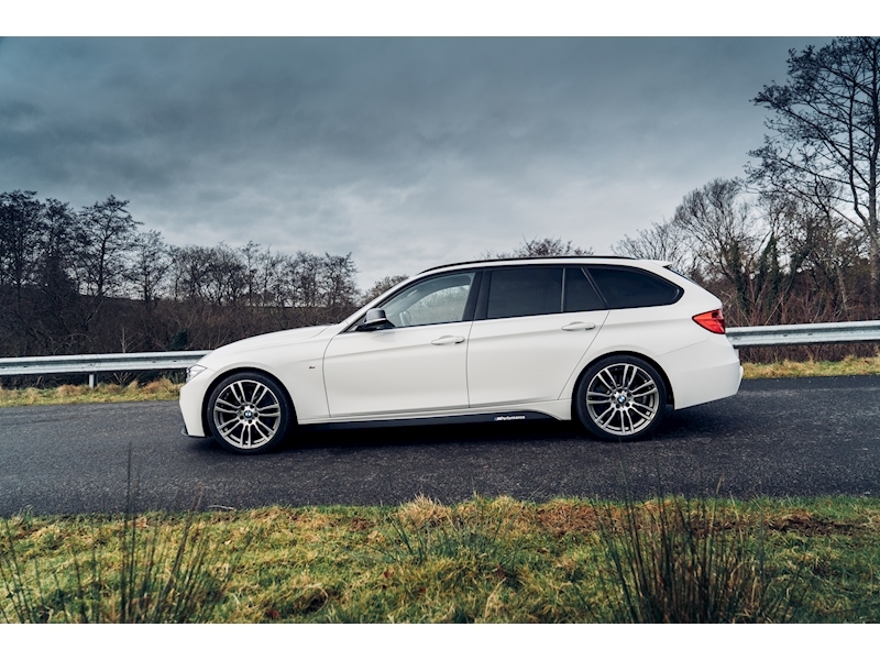 BMW 2.0 320d M Sport Touring 5dr Diesel Automatic (s/s) (127 g/km, 184 bhp)