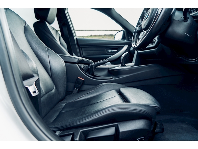 BMW 2.0 320d M Sport Touring 5dr Diesel Automatic (s/s) (127 g/km, 184 bhp)