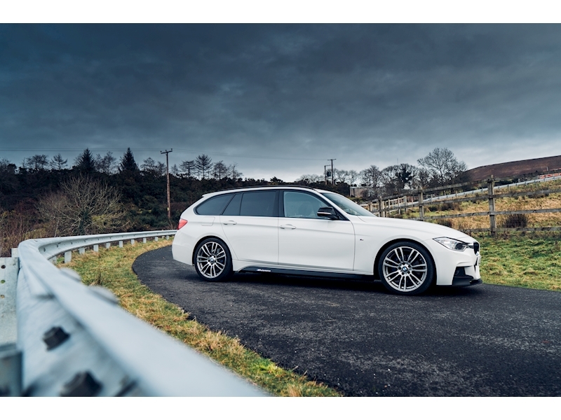 BMW 2.0 320d M Sport Touring 5dr Diesel Automatic (s/s) (127 g/km, 184 bhp)