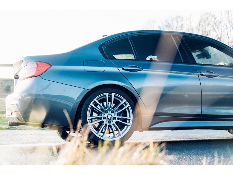 BMW 3.0 330d M Sport Saloon 4dr Diesel Sport Auto (s/s) (129 g/km, 258 bhp)