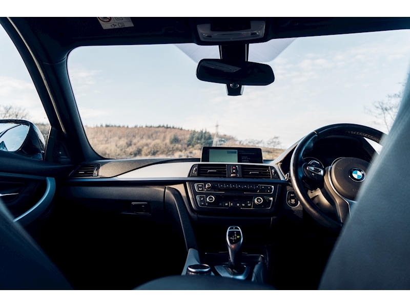 BMW 3.0 330d M Sport Saloon 4dr Diesel Sport Auto (s/s) (129 g/km, 258 bhp)