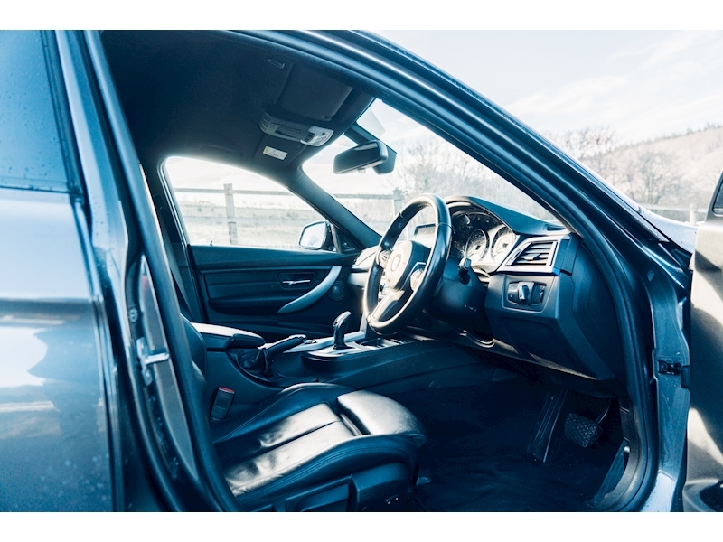 BMW 3.0 330d M Sport Saloon 4dr Diesel Sport Auto (s/s) (129 g/km, 258 bhp)
