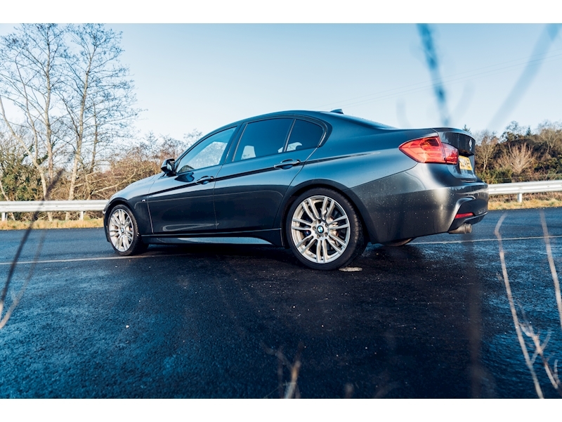 BMW 3.0 330d M Sport Saloon 4dr Diesel Sport Auto (s/s) (129 g/km, 258 bhp)