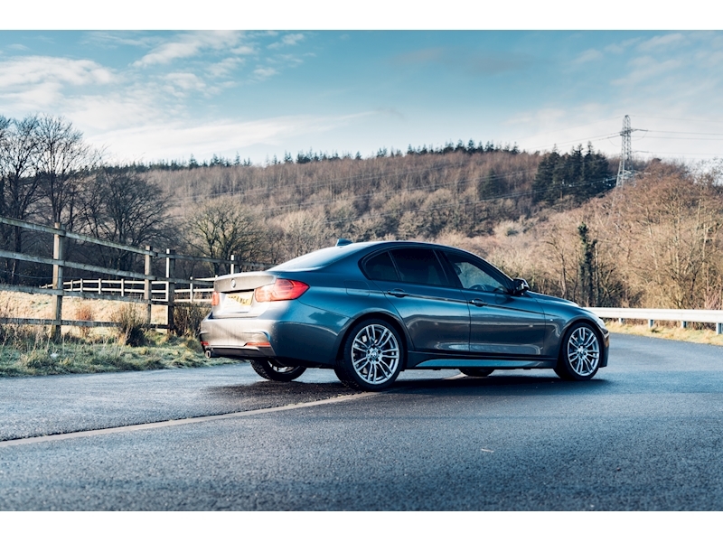 BMW 3.0 330d M Sport Saloon 4dr Diesel Sport Auto (s/s) (129 g/km, 258 bhp)