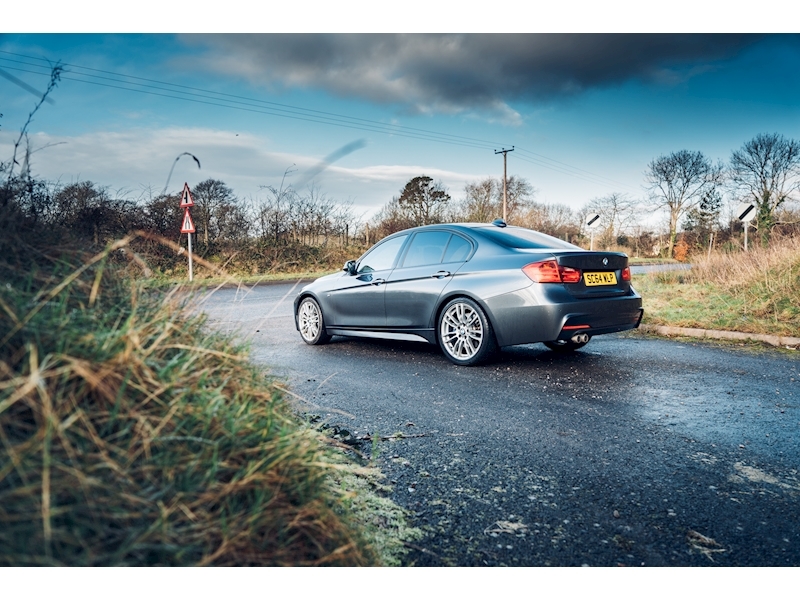 BMW 3.0 330d M Sport Saloon 4dr Diesel Sport Auto (s/s) (129 g/km, 258 bhp)