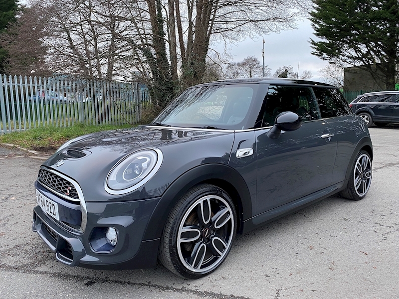MINI 2.0 Cooper SD Hatchback 3dr Diesel (s/s) (170 ps)