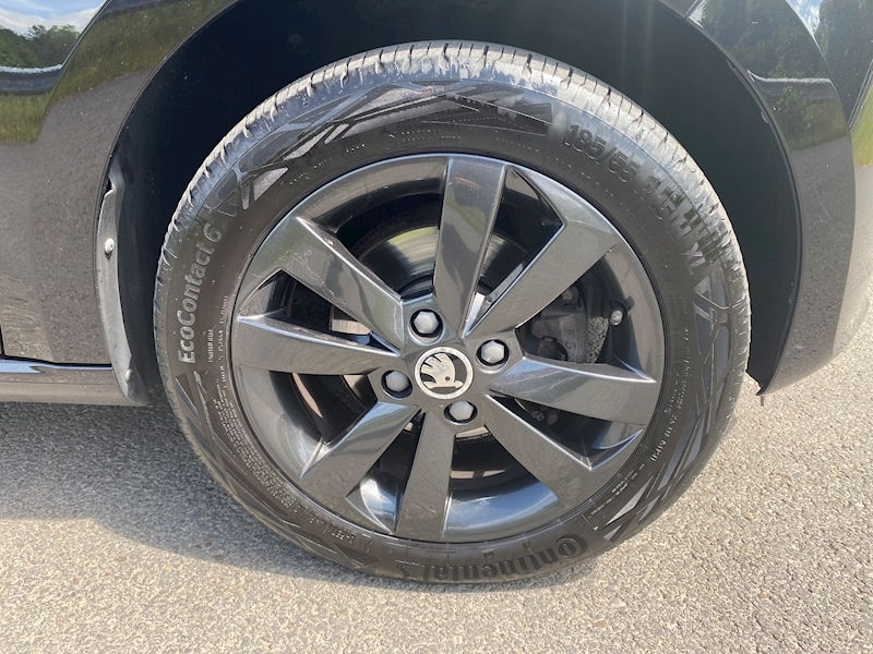 Skoda Citigo Black Edition Hatchback 1.0 Manual Petrol