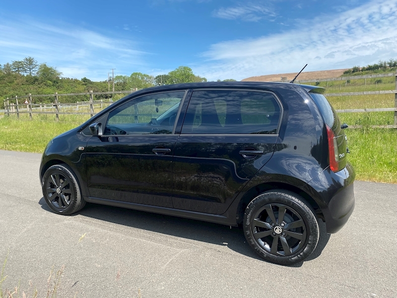 Skoda Citigo Black Edition Hatchback 1.0 Manual Petrol