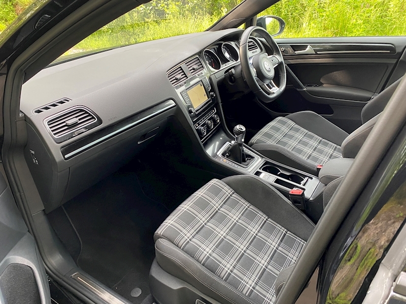 Volkswagen Golf Gtd 2.0 5dr Hatchback Manual Diesel