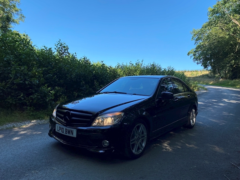 Mercedes-Benz 3.0 C350 CDI BlueEFFICIENCY Sport Saloon 4dr Diesel Automatic (174 g/km, 231 bhp)