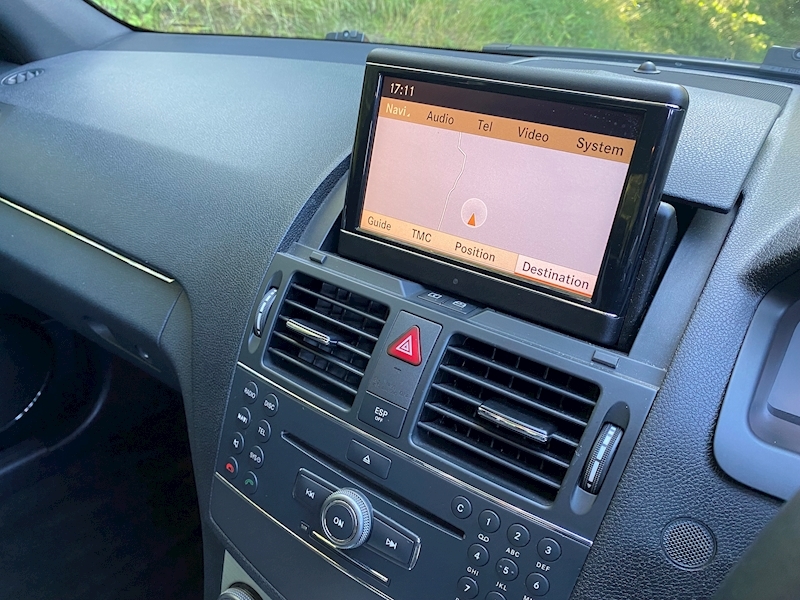 Mercedes-Benz 3.0 C350 CDI BlueEFFICIENCY Sport Saloon 4dr Diesel Automatic (174 g/km, 231 bhp)