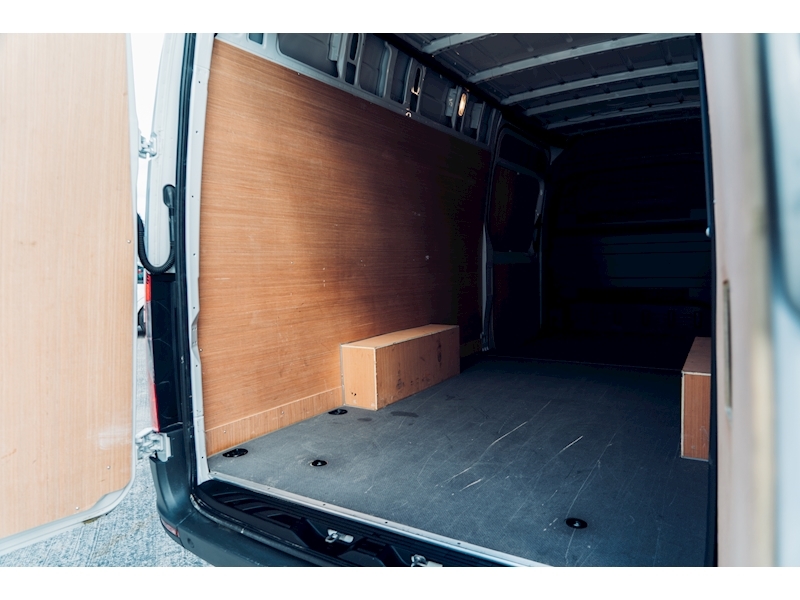 Mercedes-Benz 3.0 319 CDi V6 Panel Van 5dr Diesel RWD L3 H2 EU6 (s/s) (190 ps)
