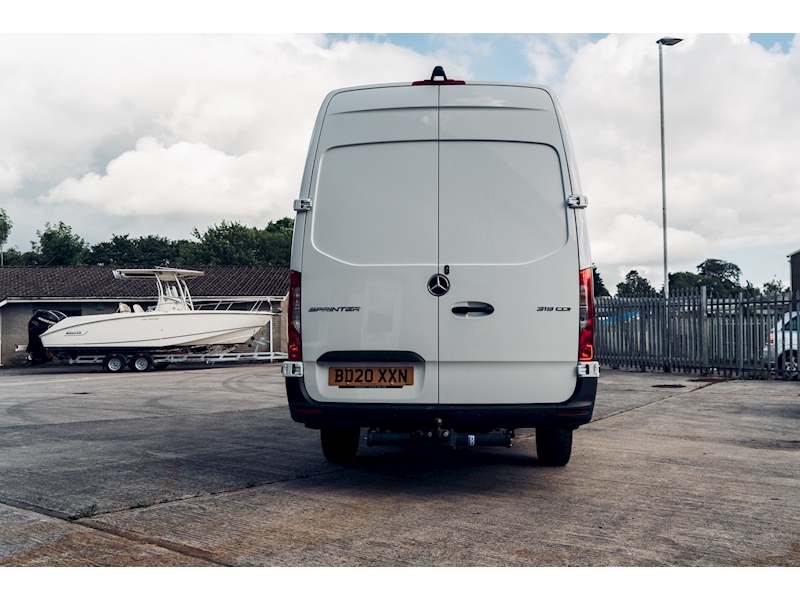 Mercedes-Benz 3.0 319 CDi V6 Panel Van 5dr Diesel RWD L3 H2 EU6 (s/s) (190 ps)