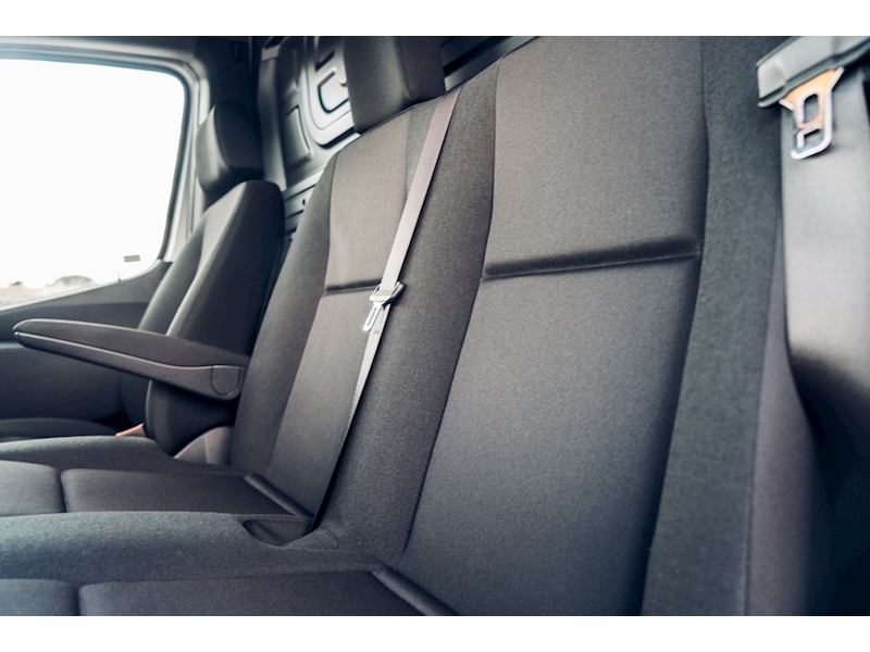 Mercedes-Benz 3.0 319 CDi V6 Panel Van 5dr Diesel RWD L3 H2 EU6 (s/s) (190 ps)