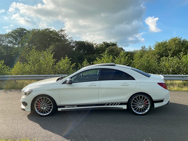 Mercedes-Benz 2.0 CLA45 AMG Coupe 4dr Petrol Speedshift DCT 4MATIC (165 g/km, 360 bhp)